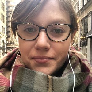 Meet your Posher, Abby